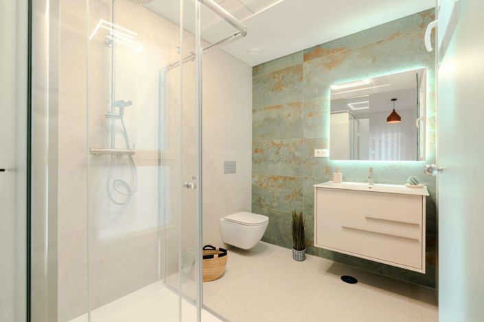 Image No.35-3 Bed Semi-Detached for sale