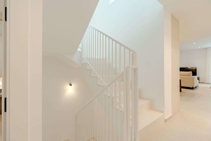 Image No.36-3 Bed Semi-Detached for sale