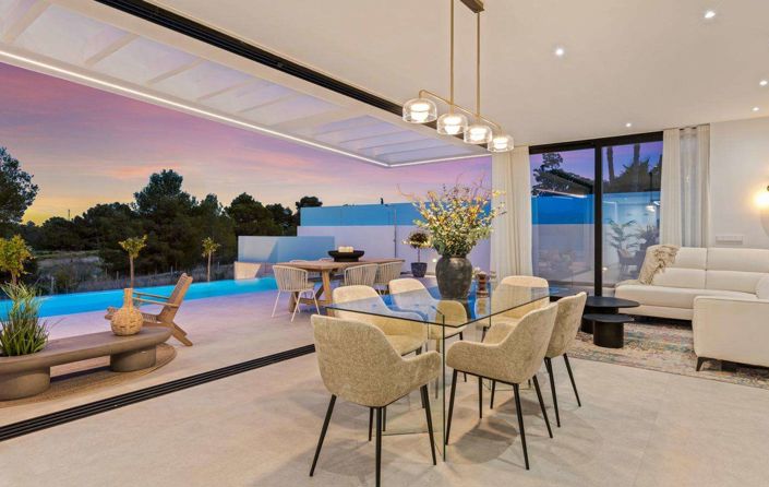 Image No.37-3 Bed Villa for sale