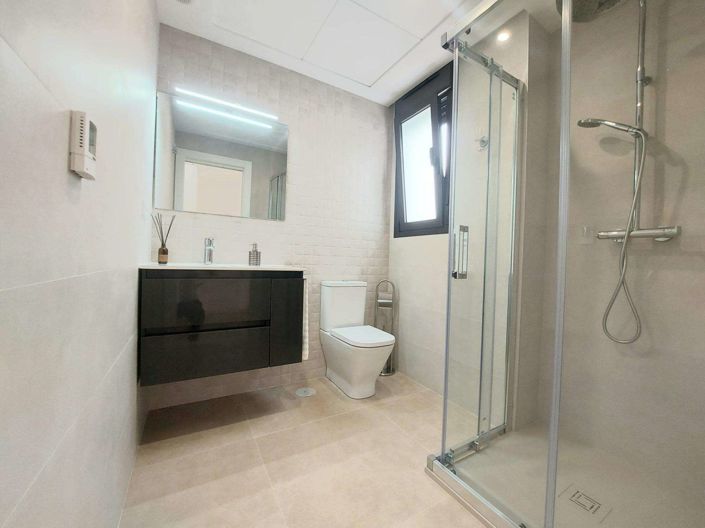 Image No.20-3 Bed Villa for sale