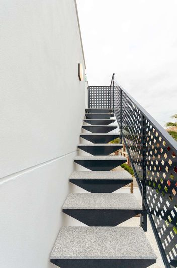 Image No.32-3 Bed Villa for sale