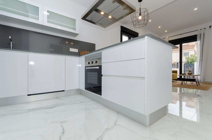 Image No.9-3 Bed Villa for sale