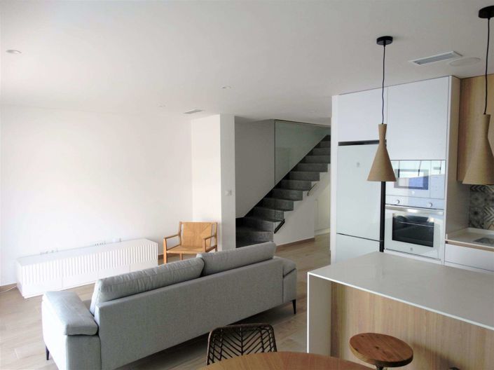 Image No.1-3 Bed Semi-Detached for sale