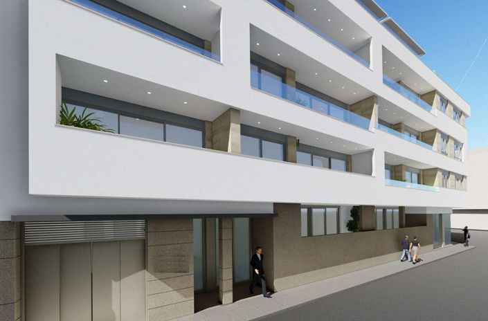 Image No.1-3 Bed Apartment for sale