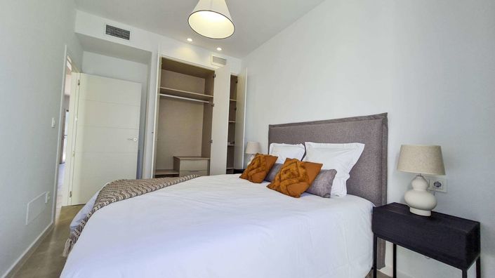 Image No.12-3 Bed Villa for sale