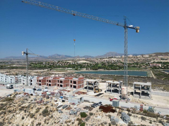 Image No.32-3 Bed Villa for sale