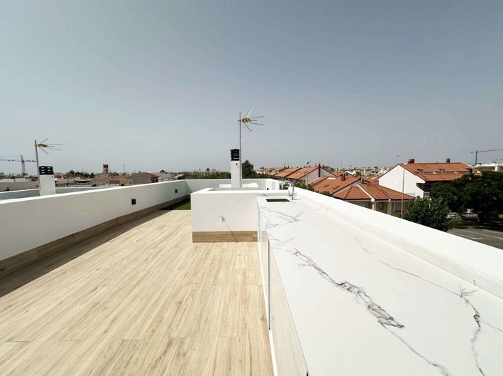 Image No.33-3 Bed Villa for sale