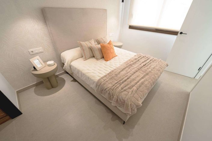 Image No.19-3 Bed Semi-Detached for sale