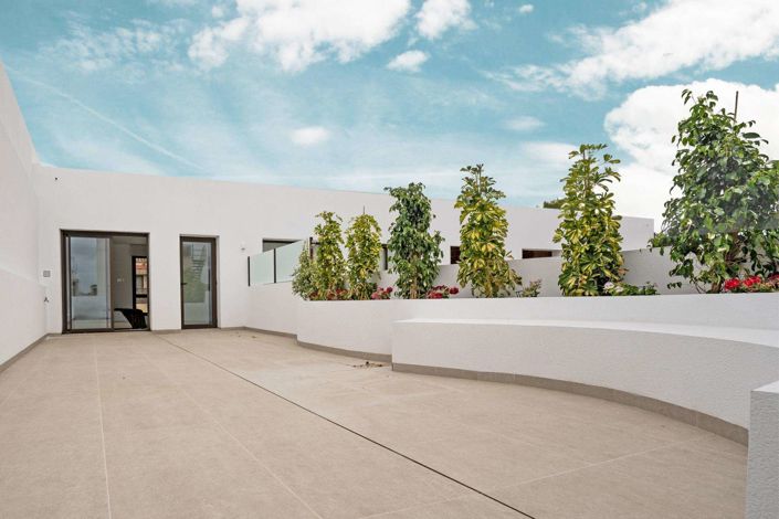 Image No.7-3 Bed Semi-Detached for sale