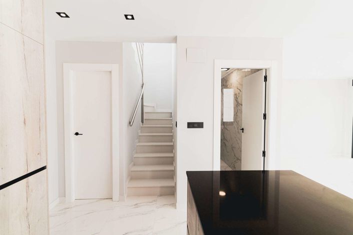 Image No.11-4 Bed Villa for sale