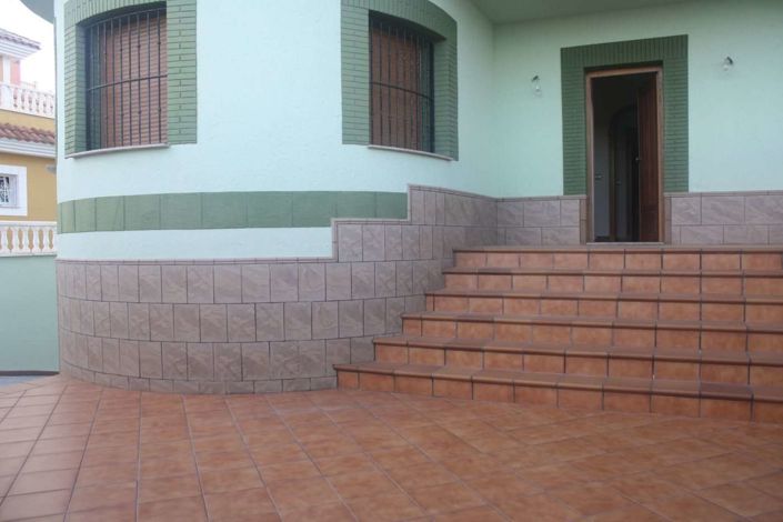 Image No.1-3 Bed Villa for sale