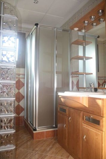 Image No.20-3 Bed Villa for sale