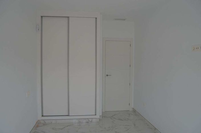 Image No.16-4 Bed Villa for sale