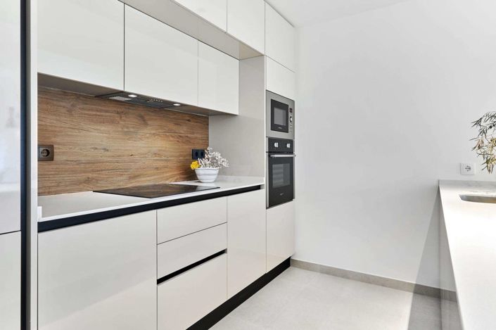 Image No.12-2 Bed Apartment for sale