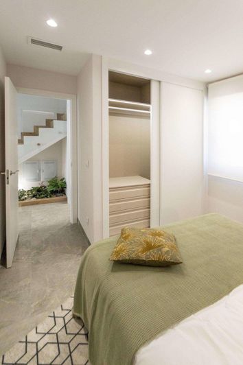 Image No.18-3 Bed Villa for sale