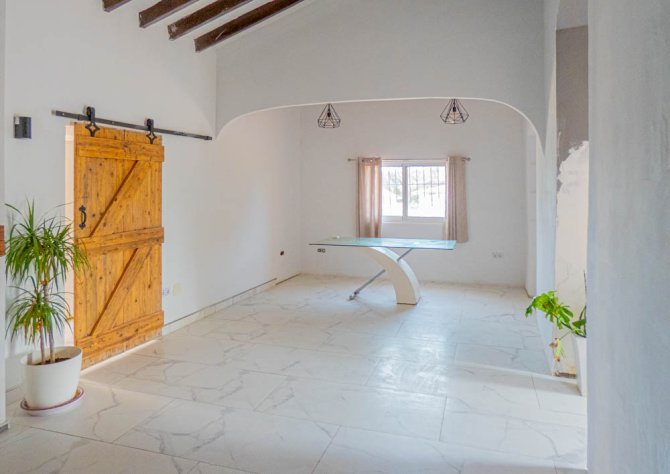 Image No.2-4 Bed Finca for sale
