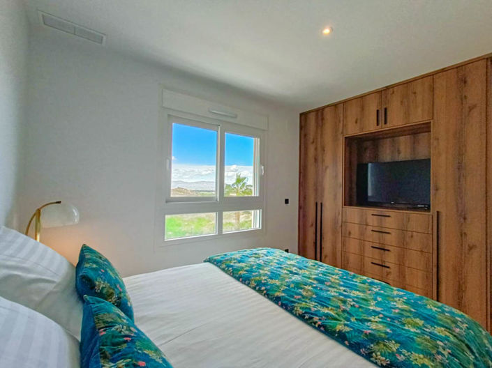 Image No.17-3 Bed Apartment for sale