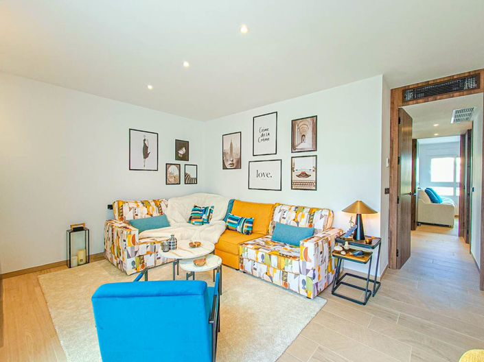 Image No.10-3 Bed Apartment for sale