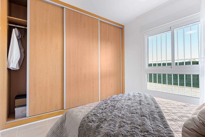 Image No.37-2 Bed Apartment for sale