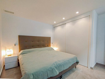 10341beautifulmodernvillawithheatedpool110425