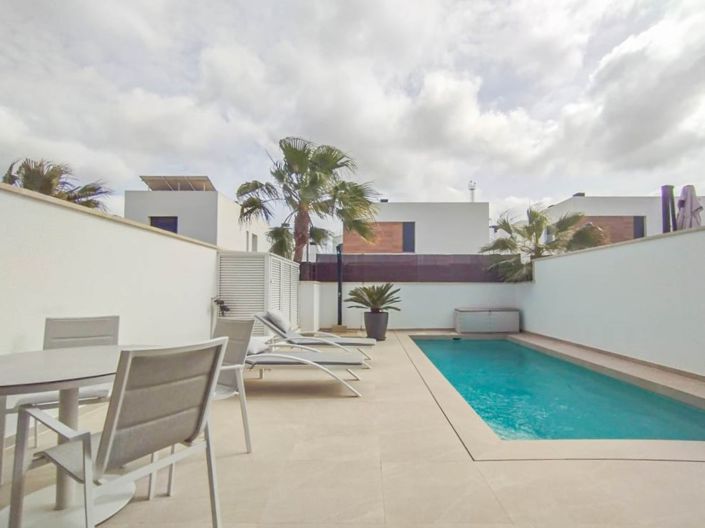 Image No.32-Villa de 4 chambres à vendre à La Finca