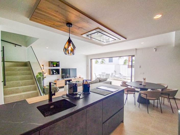 Image No.11-Villa de 4 chambres à vendre à La Finca