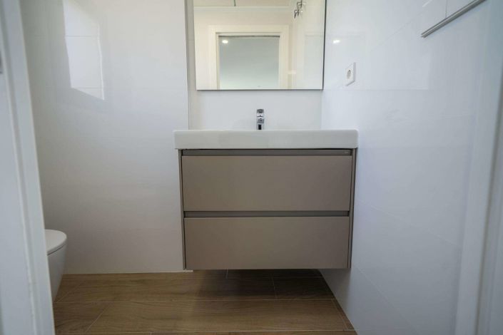 Image No.23-3 Bed Semi-Detached for sale