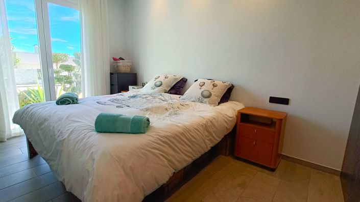 Image No.27-2 Bed Villa for sale