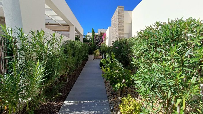 Image No.42-2 Bed Villa for sale