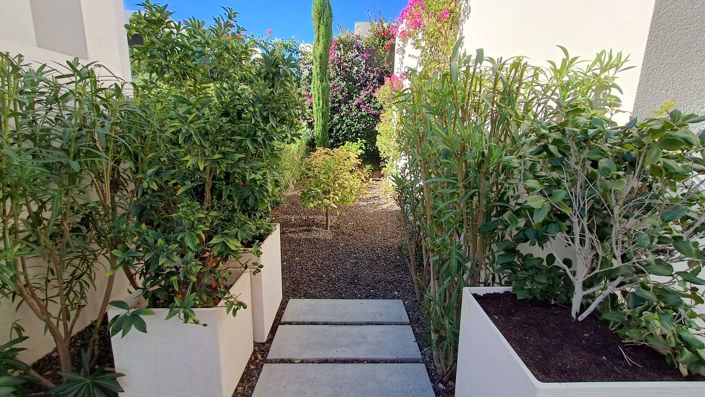 Image No.43-2 Bed Villa for sale