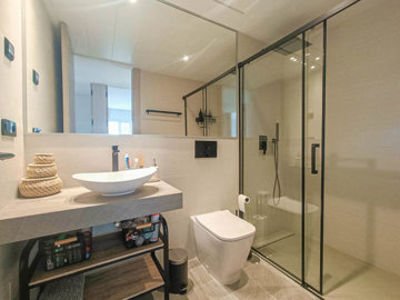 10411amazingmoderngroundfloorapartment1704251