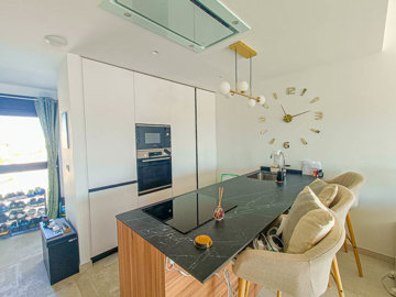 10457beautifulmodernapartment290425120341img2