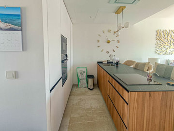 10457beautifulmodernapartment290425120340img2