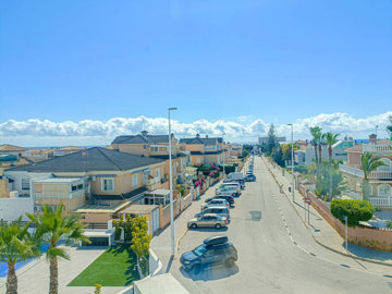 10457beautifulmodernapartment290425120342img2