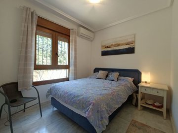 10511amazingbungalowwithevenbetterviews080525