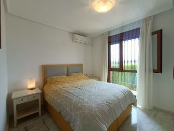 10511amazingbungalowwithevenbetterviews080525