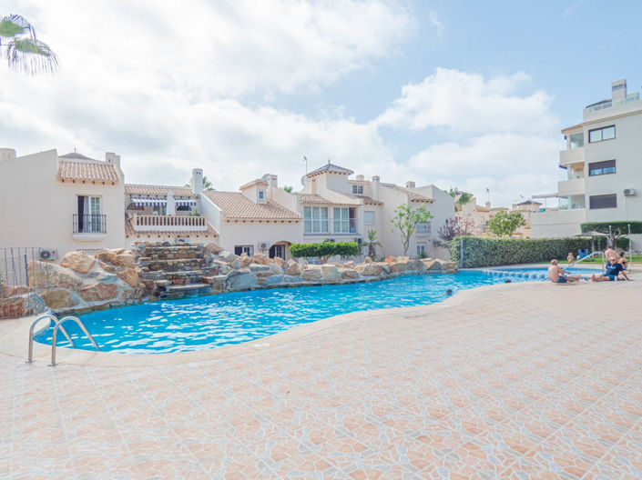 Image No.28-3 Bed Apartment for sale