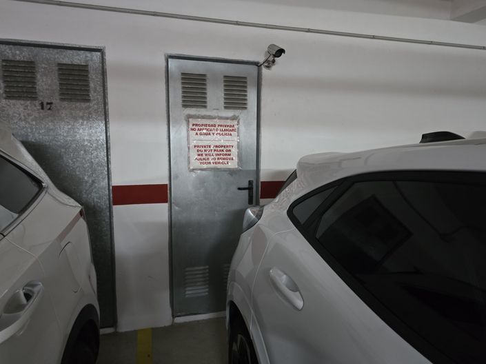 Image No.32-3 Bed Apartment for sale