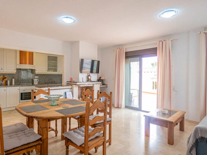 Image No.6-3 Bed Apartment for sale