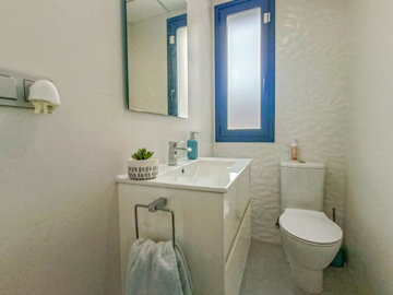 10567modernvillaonlafincagolfresort1505251207