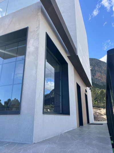 Image No.13-3 Bed Semi-Detached for sale