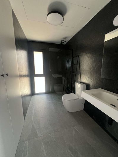 Image No.15-3 Bed Semi-Detached for sale