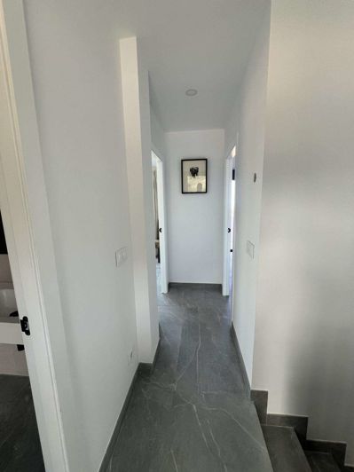 Image No.28-3 Bed Semi-Detached for sale