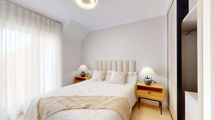 Image No.44-3 Bed Apartment for sale