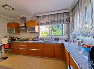 10585elegant5bedroomvillawithseaviewsandaspa2