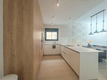 10488stunningmodernvillaonlafincagolf28052515
