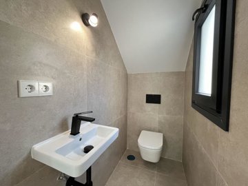 10635513