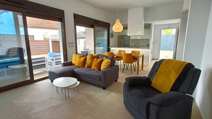 Image No.12-3 Bed Villa for sale