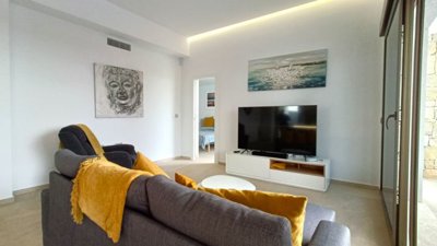 10699stunningmodernvilla050625164046lounge3