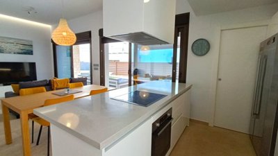 10699stunningmodernvilla050625163917kitch1